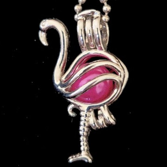 Independent Jewelry - Silver Flamingo Cage Necklace With Pearl